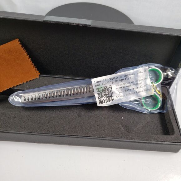 Professional Barber Hair Cutting Scissors/Shears (7-Inches) Stainless Steel - Picture 3 of 16